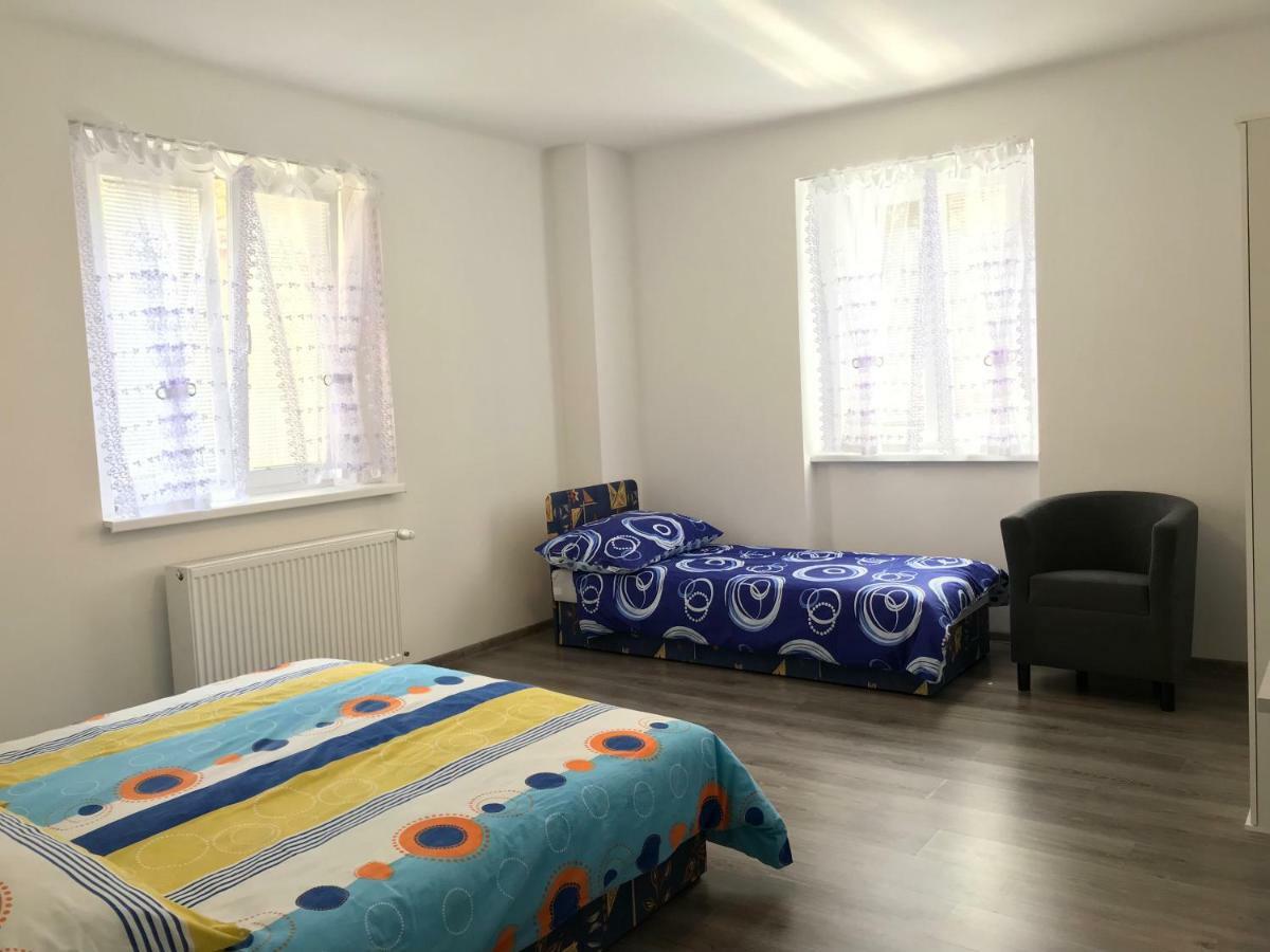 Royal Apartment Karlovy Vary Esterno foto