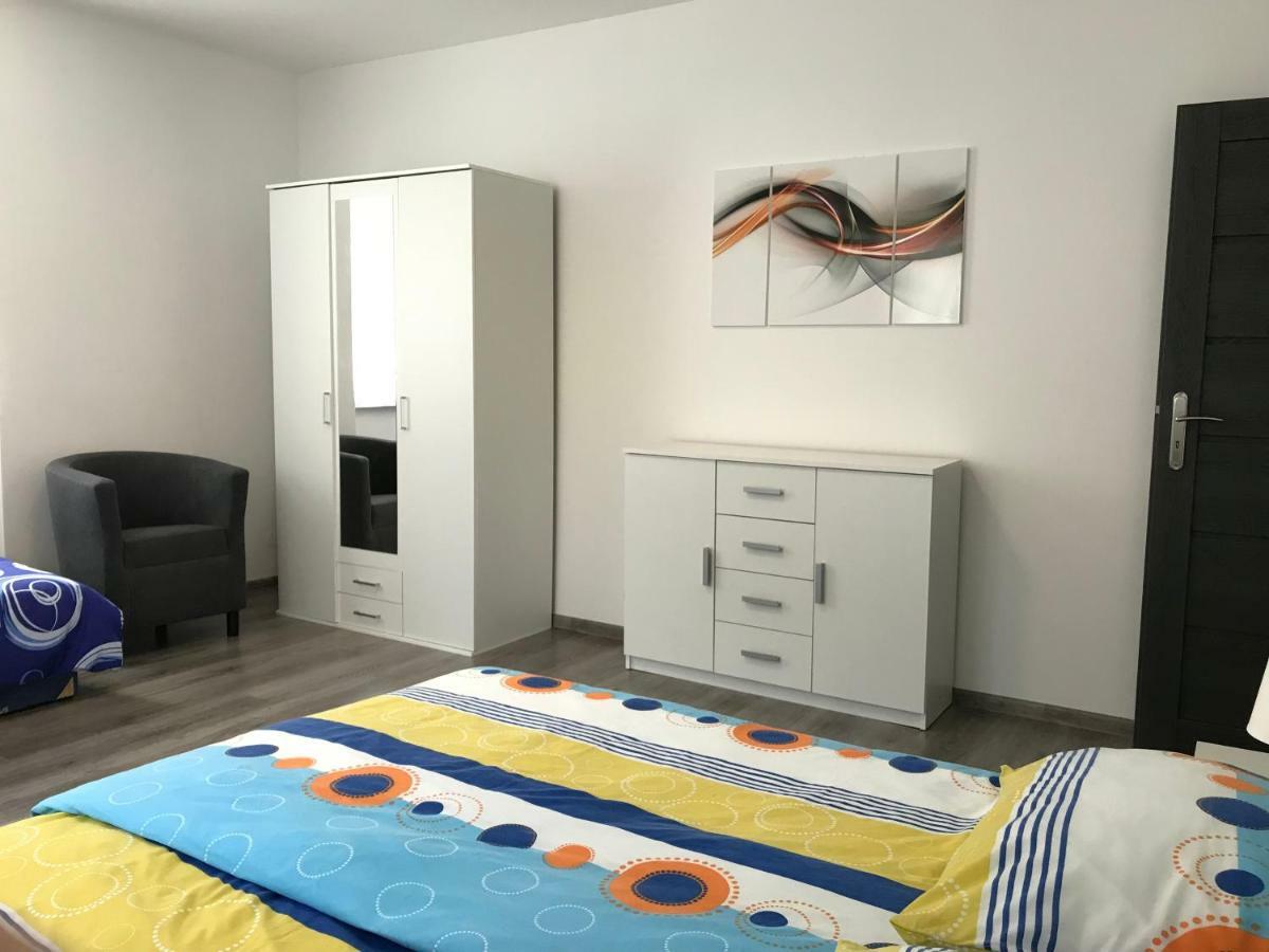 Royal Apartment Karlovy Vary Esterno foto