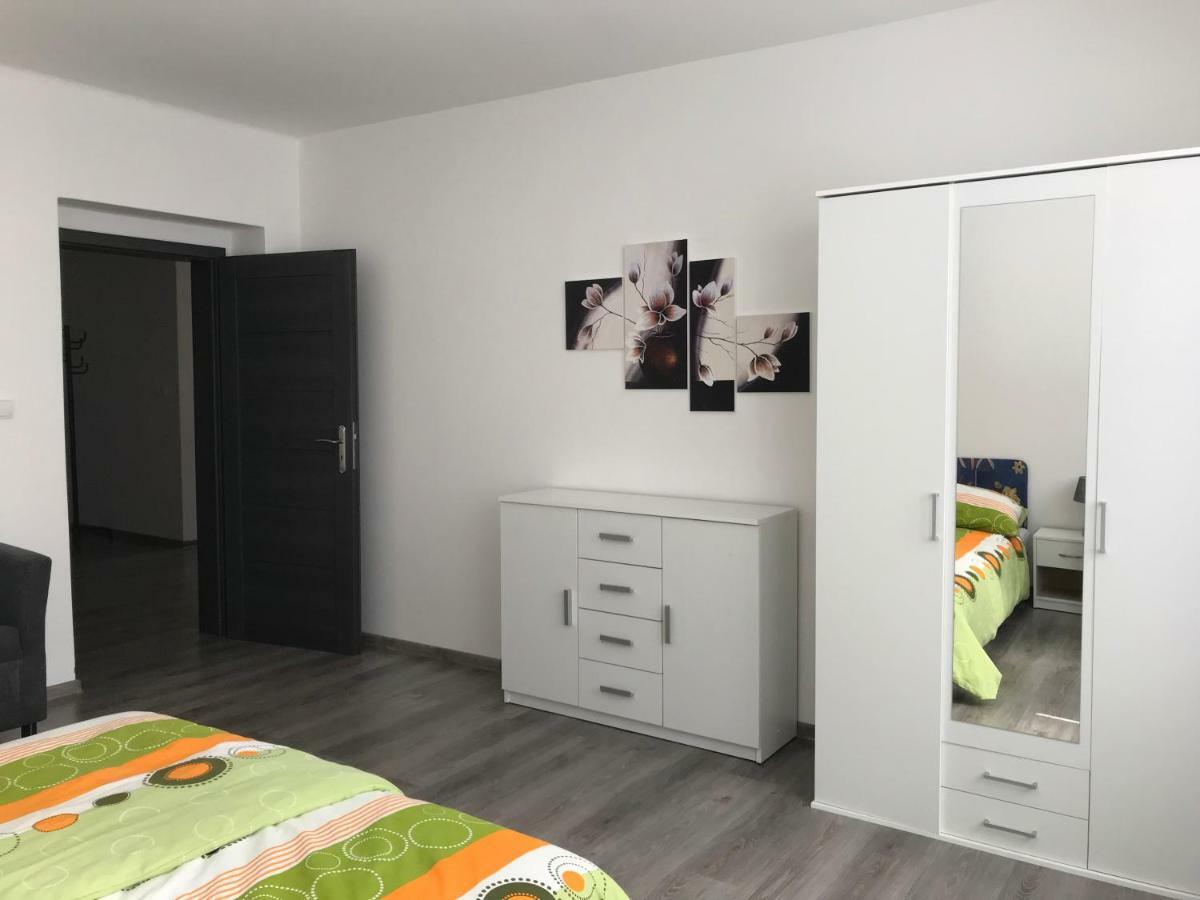 Royal Apartment Karlovy Vary Esterno foto